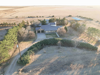 5490 W Road R, Dumas, Moore, Texas, United States 79029, 4 Bedrooms Bedrooms, ,3 BathroomsBathrooms,Single Family Home,Residential Properties,W Road R,1504