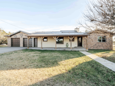 5490 W Road R, Dumas, Moore, Texas, United States 79029, 4 Bedrooms Bedrooms, ,3 BathroomsBathrooms,Single Family Home,Residential Properties,W Road R,1504