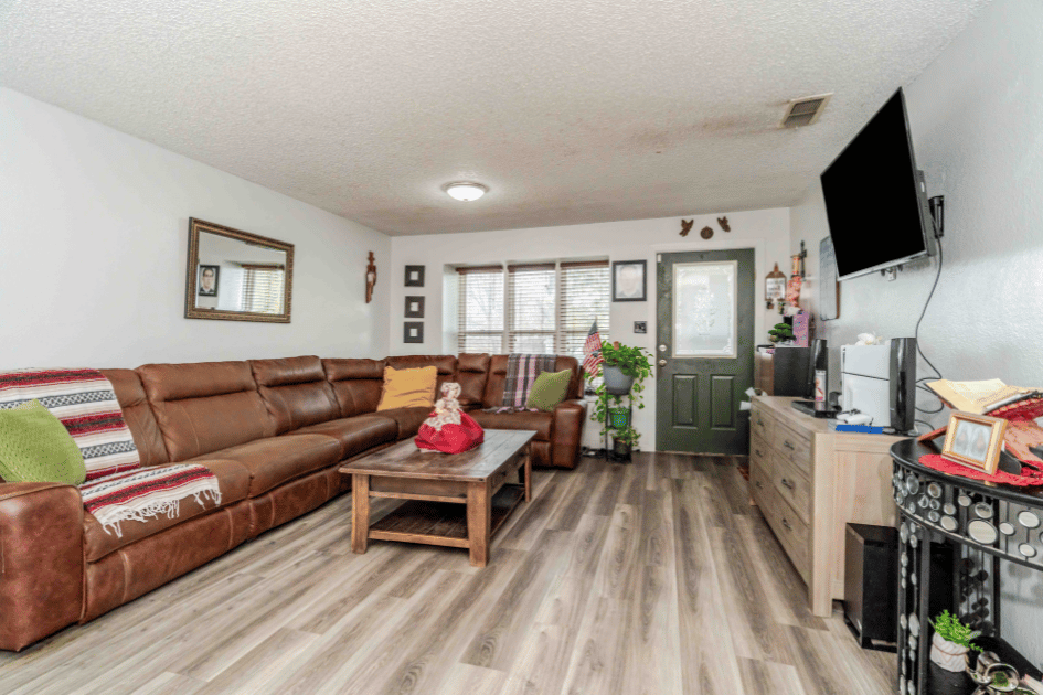 502 Coffee Pl, Dalhart, Dallam, Texas, United States 79022, 3 Bedrooms Bedrooms, ,2 BathroomsBathrooms,Single Family Home,Residential Properties,Coffee Pl,1505