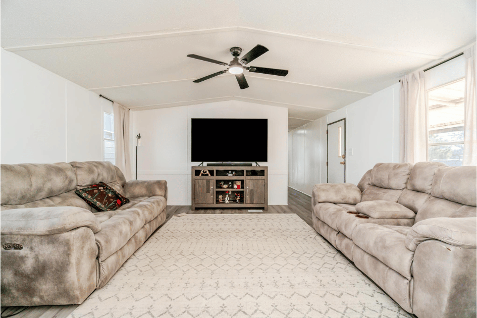 1821 E 13th Street, Dalhart, 3 Bedrooms Bedrooms, 0 ,2 BathroomsBathrooms,Single Family Home,Residential Properties,E 13th Street,0,1511