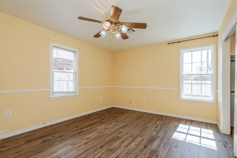 823 Conlen Avenue, Dalhart, 3 Bedrooms Bedrooms, 0 ,1 BathroomBathrooms,Single Family Home,Residential Properties,Conlen Avenue,0,1523