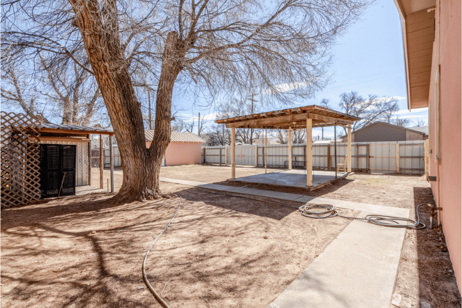 823 Conlen Avenue, Dalhart, 3 Bedrooms Bedrooms, 0 ,1 BathroomBathrooms,Single Family Home,Residential Properties,Conlen Avenue,0,1523