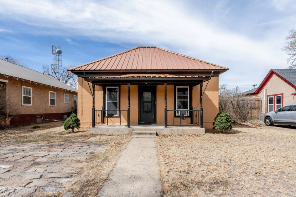 518 Keeler Avenue, Dalhart, 2 Bedrooms Bedrooms, 0 ,1 BathroomBathrooms,Single Family Home,Residential Properties,Keeler Avenue,0,1525