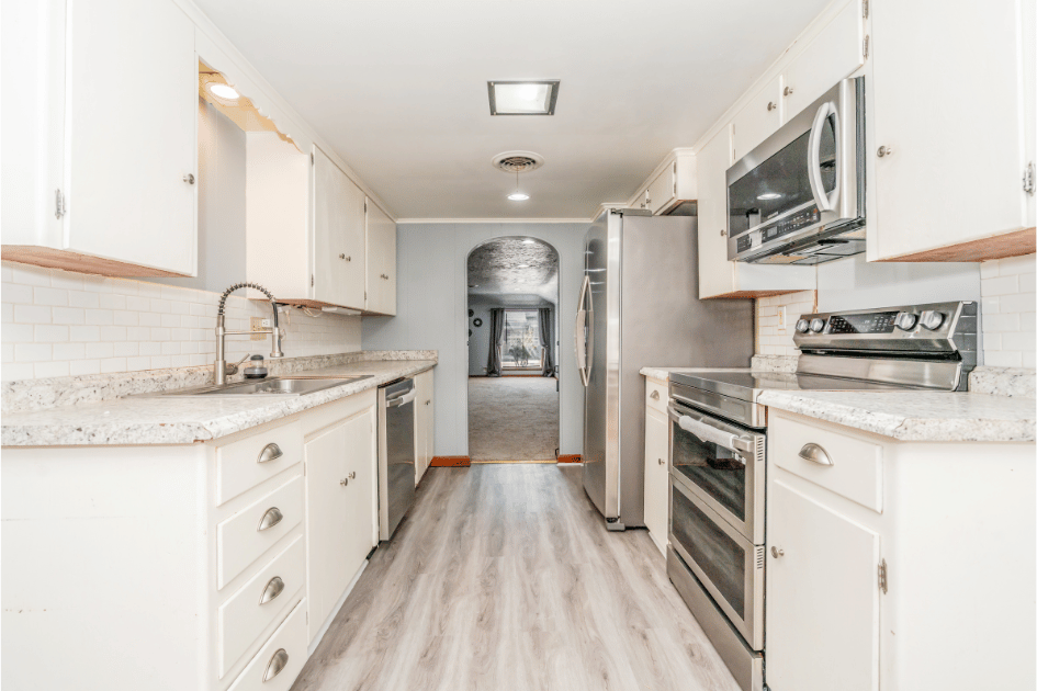 607 Oatis Avenue, Dalhart, 4 Bedrooms Bedrooms, 0 ,2 BathroomsBathrooms,Single Family Home,Residential Properties,Oatis Avenue,0,1527