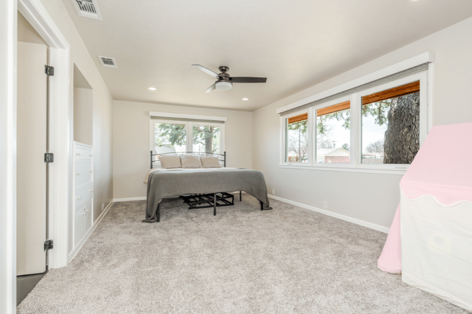 1217 Elm Avenue, Dalhart, 4 Bedrooms Bedrooms, 0 ,3 BathroomsBathrooms,Single Family Home,Residential Properties,Elm Avenue,0,1529