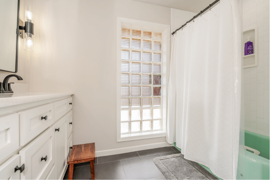 1217 Elm Avenue, Dalhart, 4 Bedrooms Bedrooms, 0 ,3 BathroomsBathrooms,Single Family Home,Residential Properties,Elm Avenue,0,1529