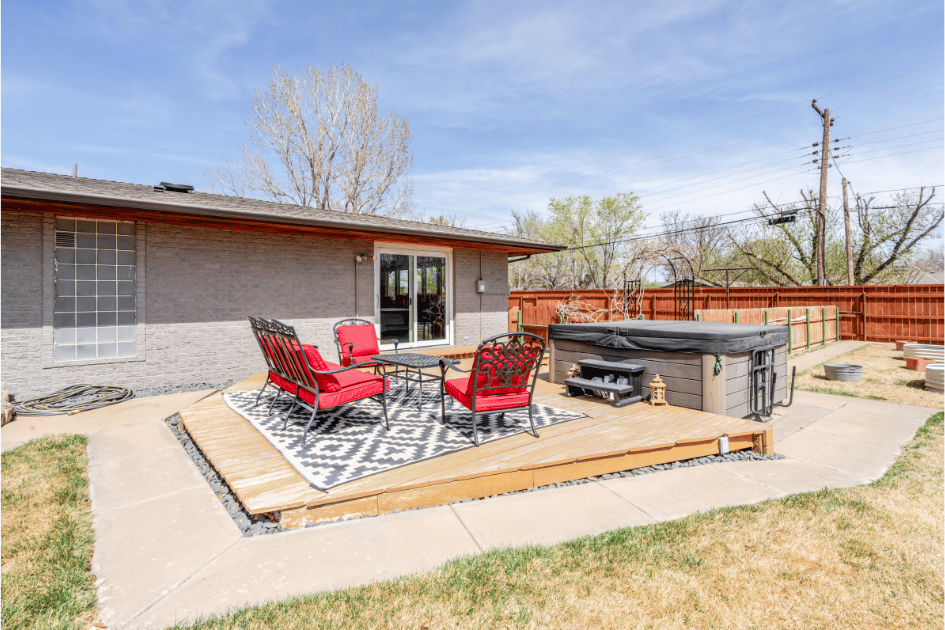 1217 Elm Avenue, Dalhart, 4 Bedrooms Bedrooms, 0 ,3 BathroomsBathrooms,Single Family Home,Residential Properties,Elm Avenue,0,1529