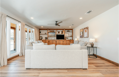 1217 Elm Avenue, Dalhart, 4 Bedrooms Bedrooms, 0 ,3 BathroomsBathrooms,Single Family Home,Residential Properties,Elm Avenue,0,1529