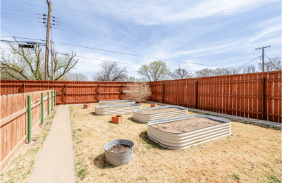 1217 Elm Avenue, Dalhart, 4 Bedrooms Bedrooms, 0 ,3 BathroomsBathrooms,Single Family Home,Residential Properties,Elm Avenue,0,1529