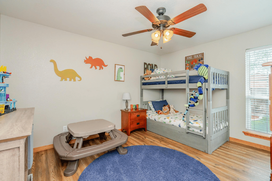 1916 Cheyenne Trail, Dalhart, 4 Bedrooms Bedrooms, 0 ,3 BathroomsBathrooms,Single Family Home,Residential Properties,Cheyenne Trail,0,1534