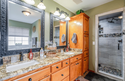 1916 Cheyenne Trail, Dalhart, 4 Bedrooms Bedrooms, 0 ,3 BathroomsBathrooms,Single Family Home,Residential Properties,Cheyenne Trail,0,1534