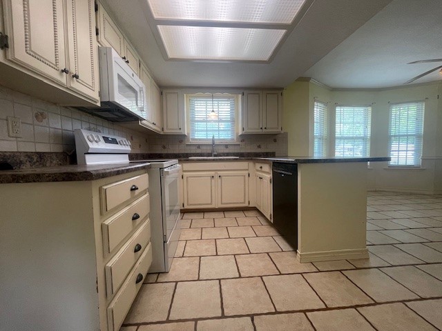 1815 Tejas, Dalhart, 3 Bedrooms Bedrooms, 0 ,2 BathroomsBathrooms,Single Family Home,Residential Properties,Tejas,0,1537