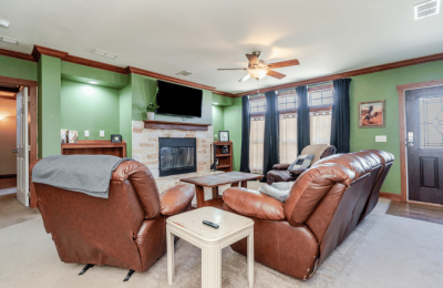 9960 S County Line Rd, Channing, 4 Bedrooms Bedrooms, 0 ,3 BathroomsBathrooms,Single Family Home,Residential Properties,S County Line Rd,0,1539