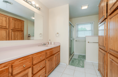 1421 Elm Avenue, Dalhart, 3 Bedrooms Bedrooms, 0 ,2 BathroomsBathrooms,Single Family Home,Residential Properties,Elm Avenue ,0,1542