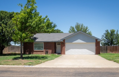 1829 Sioux, Dalhart, 3 Bedrooms Bedrooms, 0 ,2 BathroomsBathrooms,Single Family Home,Residential Properties,Sioux,0,1545