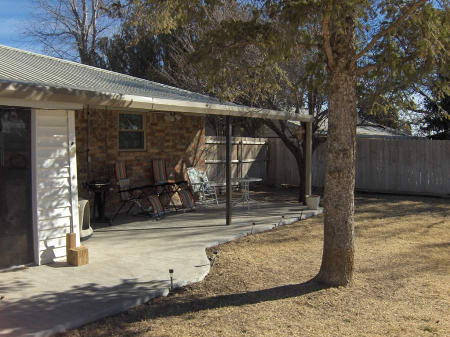 1018 Cherry Avenue,Dalhart,Hartley,Texas,United States 79022,3 Bedrooms Bedrooms,1.75 BathroomsBathrooms,Single Family Home,Cherry Avenue,1042